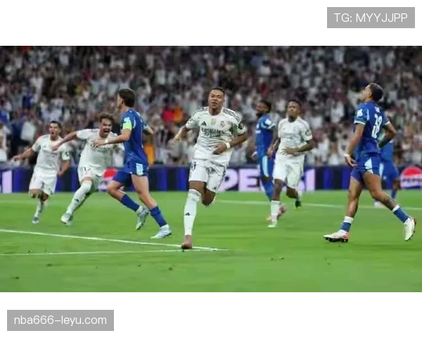 姆巴佩状态回暖,关键进球闪耀赛场 姆巴佩状态回暖,关键进球闪耀赛场