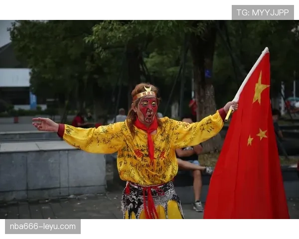 西布朗主场气势如虹，球迷助威成球队稳定发挥关键