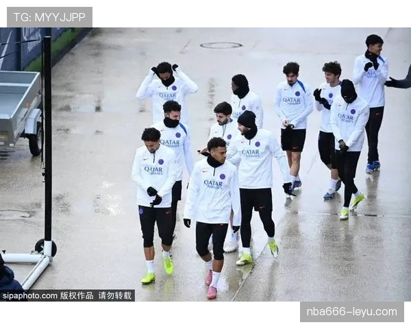 巴黎圣日耳曼年轻阵容活力十足，但稳定性不足问题逐步显现